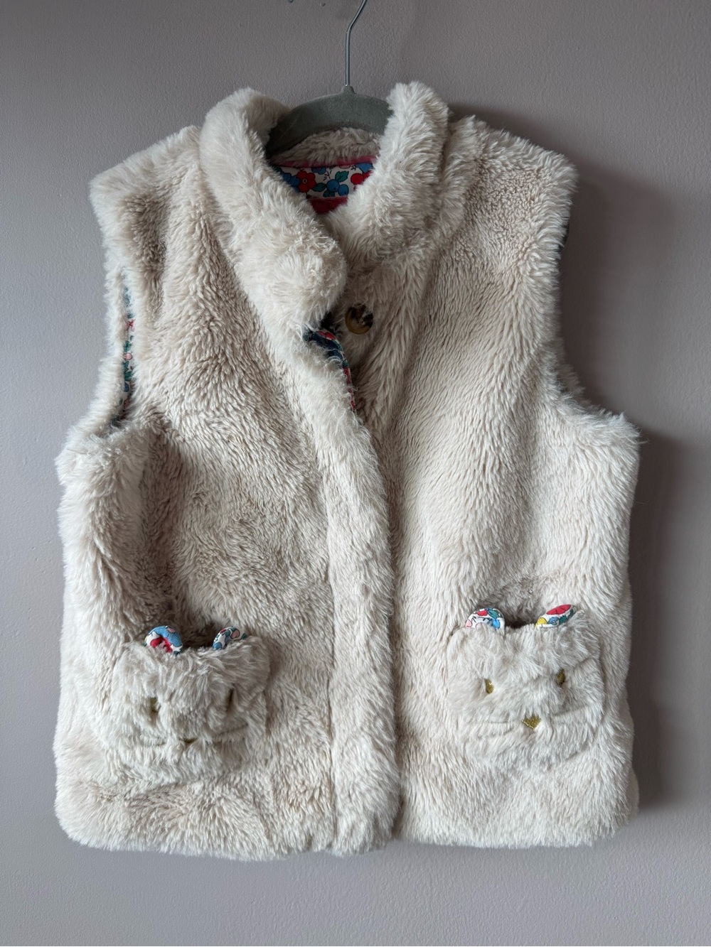 Mini Boden Girls Fuzzy Teddy Kitten Pocket Floral Lined Button Vest 7-8 Years